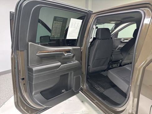 Used 2024 GMC Sierra 1500 Elevation image 20