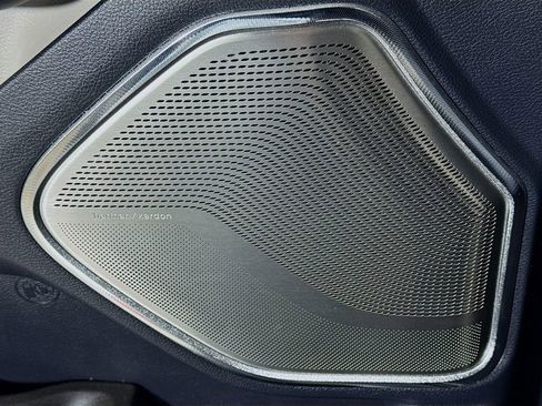 Used 2022 RAM 1500 Limited image 17