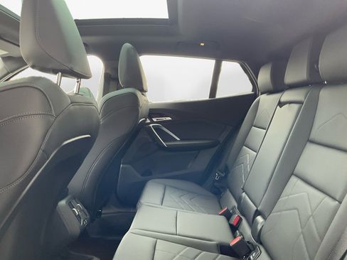 Certified 2025 BMW X2 xDrive28i w/ Technology Package image 13