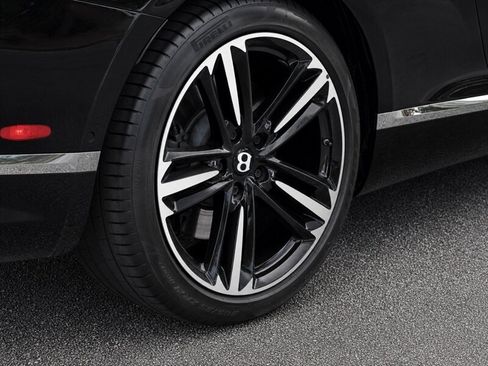 Used 2023 Bentley Continental GT V8 AWD/4WD image 14