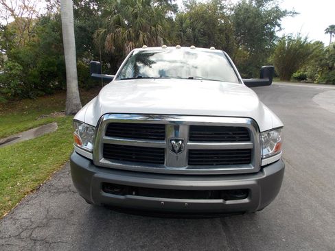 Used 2011 RAM 3500 ST RWD image 13