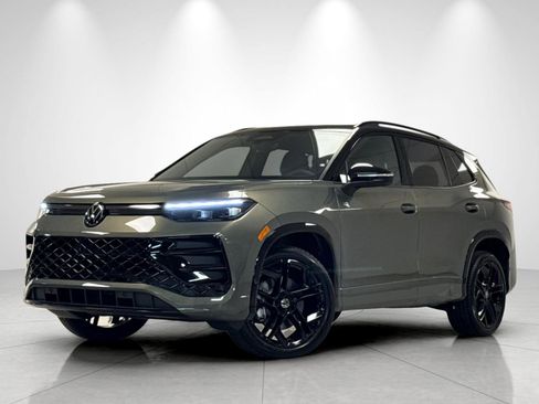 New 2026 Volkswagen Tiguan SE R-Line AWD/4WD image 1