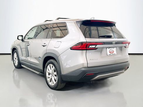 New 2026 Toyota Grand Highlander Limited image 6