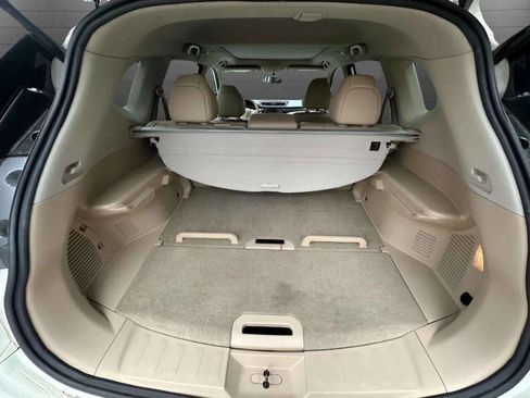 Used 2014 Nissan Rogue SL w/ SL Premium Package image 15