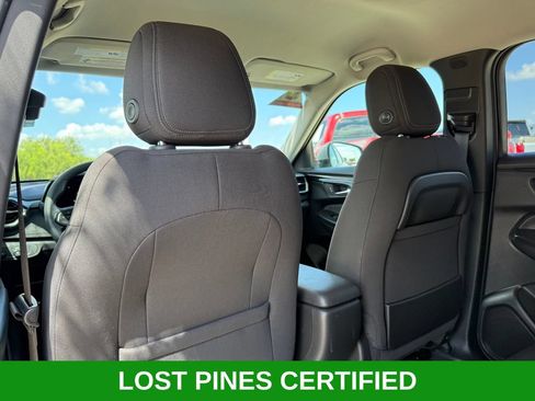 Used 2025 Chevrolet TrailBlazer LT FWD image 19