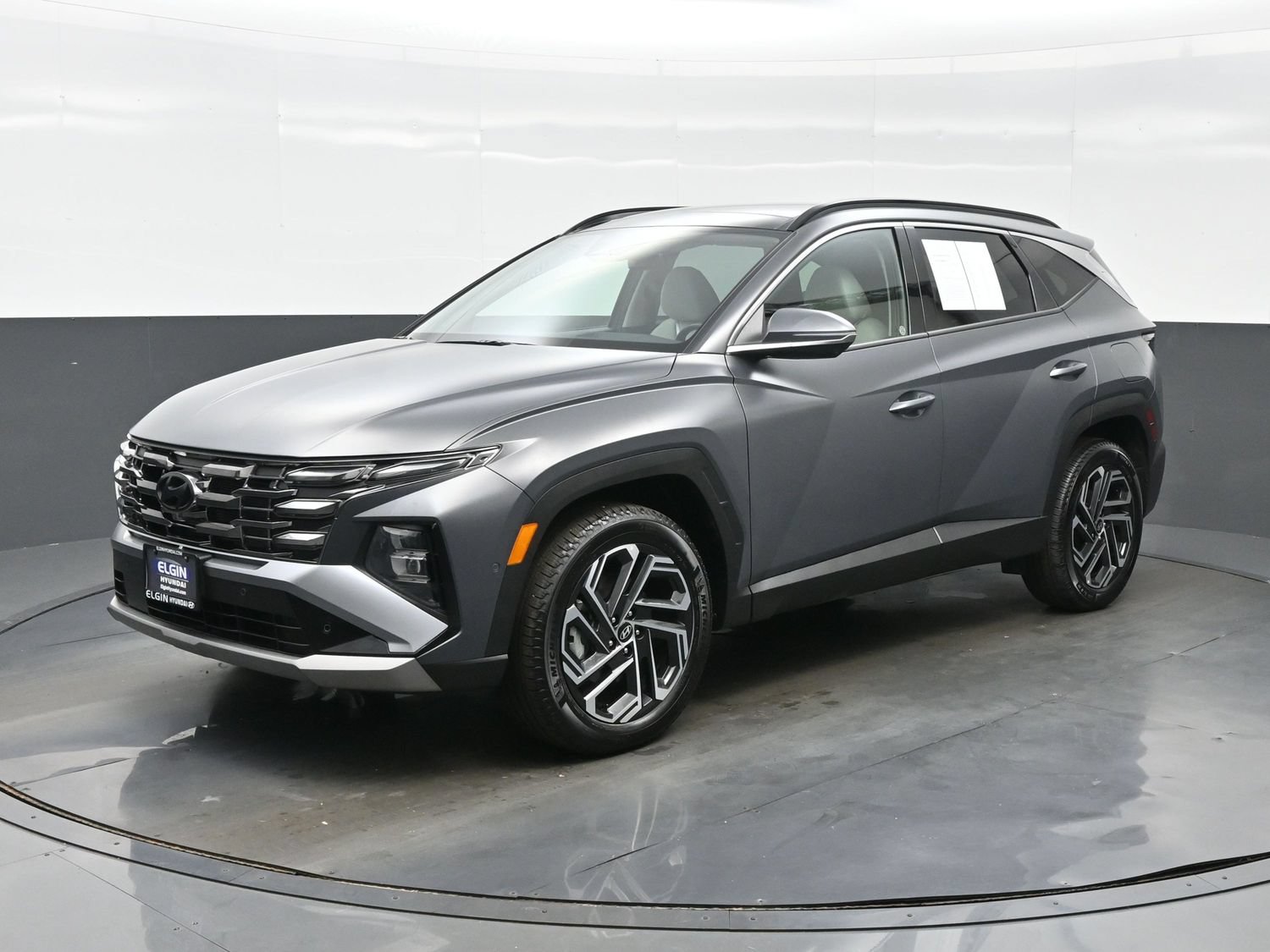 Certified 2026 Hyundai Tucson Limited AWD/4WD image 2
