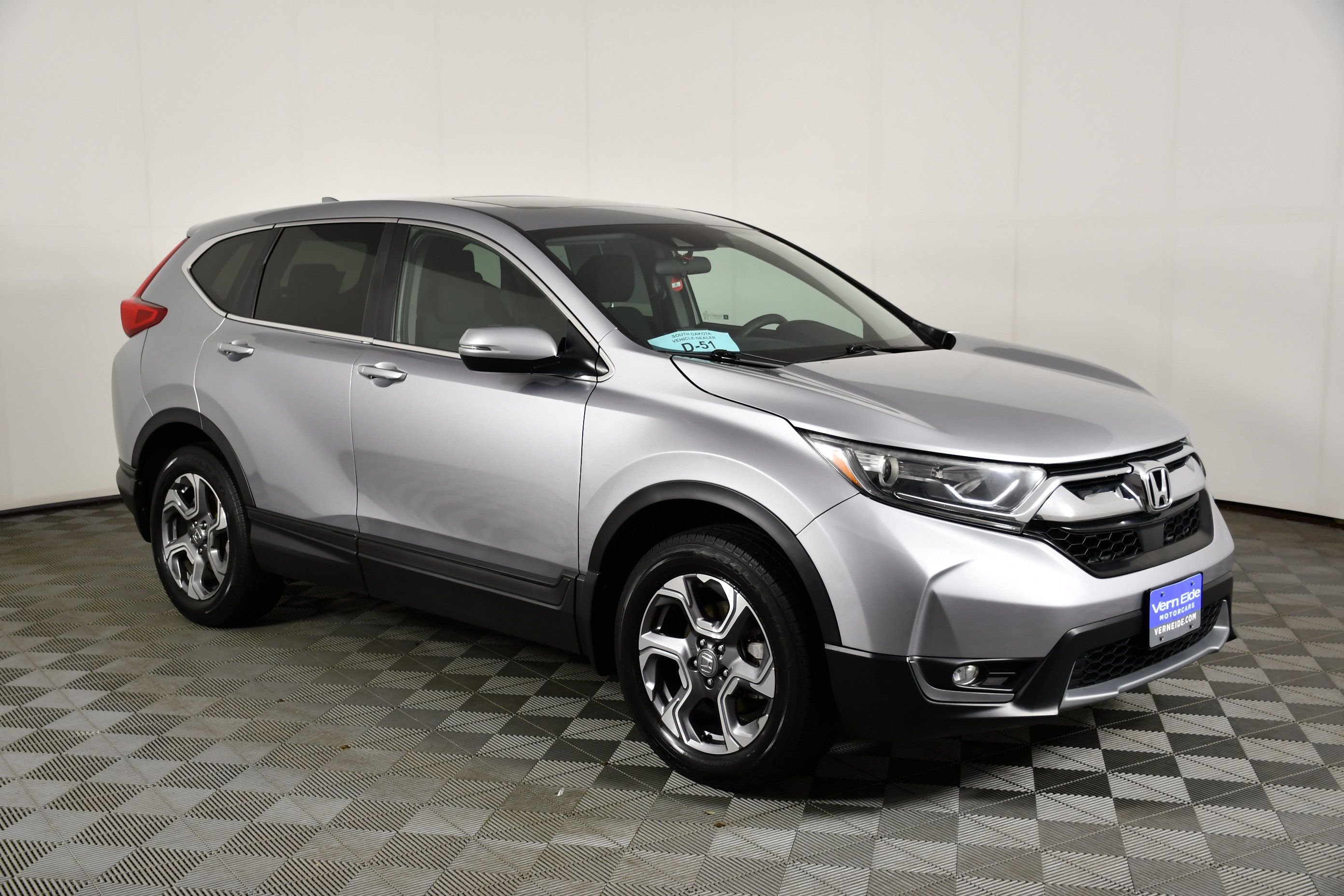 Used 2017 Honda CR-V EX image 4