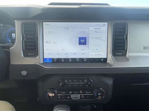 New 2025 Ford Bronco Outer Banks image 23