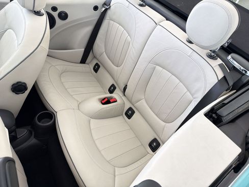 Used 2017 MINI Cooper S image 23