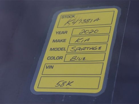 Certified 2020 Kia Sportage LX image 32