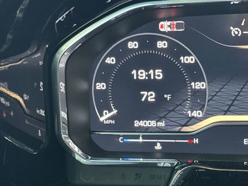 Used 2024 GMC Sierra 1500 Elevation image 22