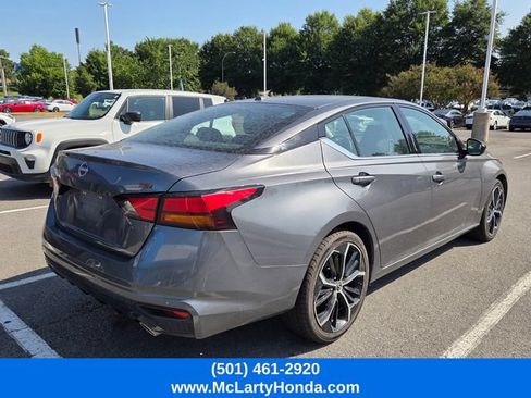 Used 2025 Nissan Altima 2.5 SR FWD image 4