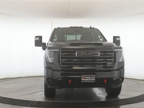 Used 2025 GMC Sierra 2500 AT4 w/ AT4 Premium Plus Package AWD/4WD image 12