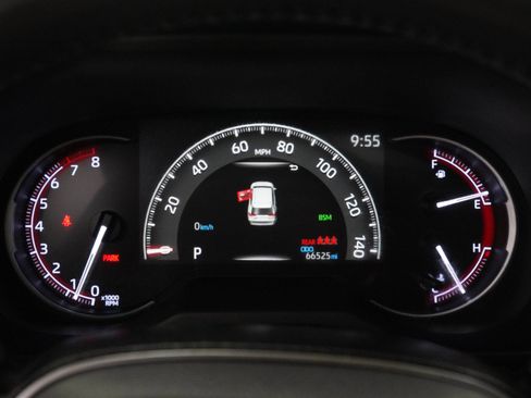 Used 2019 Toyota RAV4 Limited w/ Cold Weather Package AWD/4WD image 19