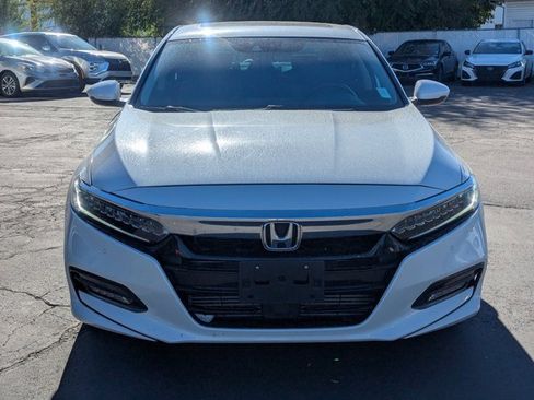 Used 2019 Honda Accord Touring image 9