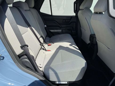 Used 2025 Toyota 4Runner SR5 AWD/4WD image 15