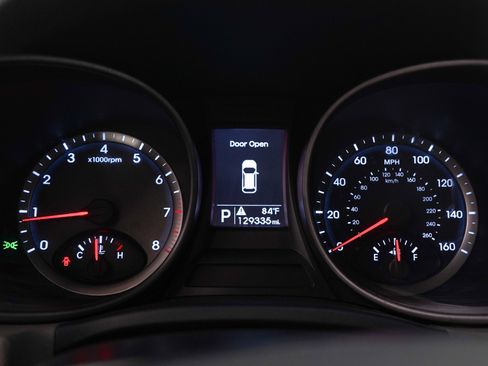 Used 2015 Hyundai Santa Fe Sport FWD image 26