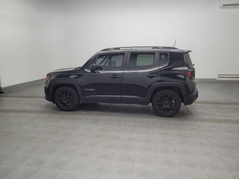 Used 2021 Jeep Renegade Latitude image 3
