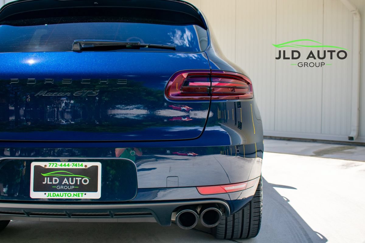 Used 2018 Porsche Macan GTS w/ Premium Package Plus AWD/4WD image 39