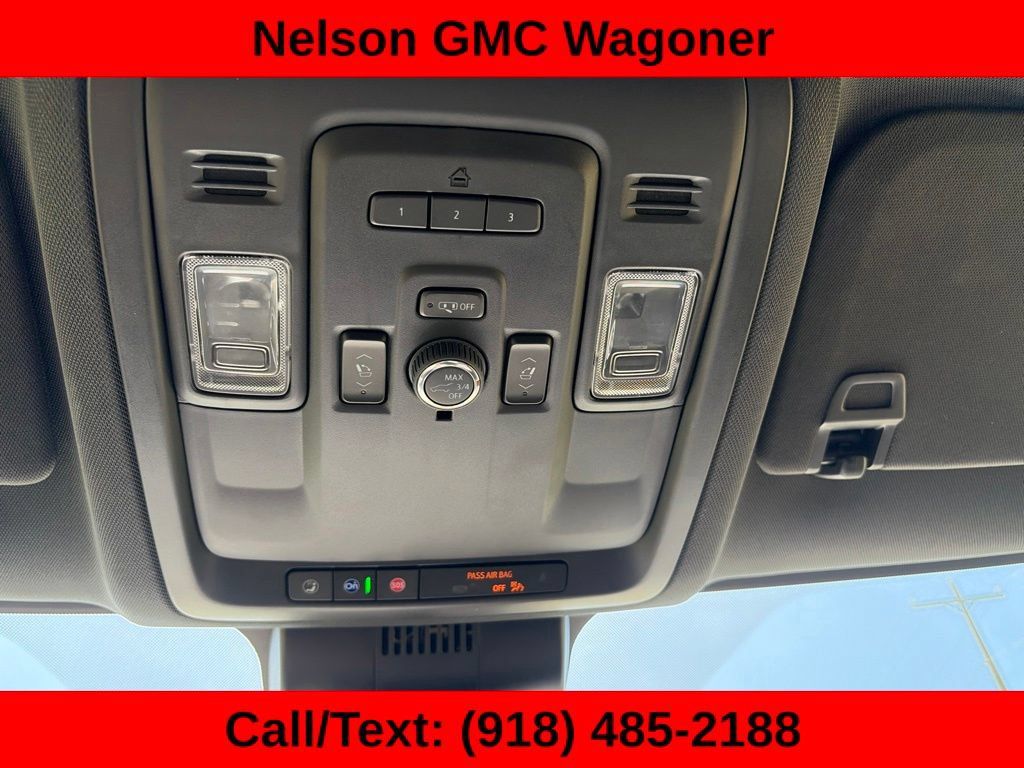 Used 2023 Chevrolet Tahoe RST w/ Luxury Package AWD/4WD image 32