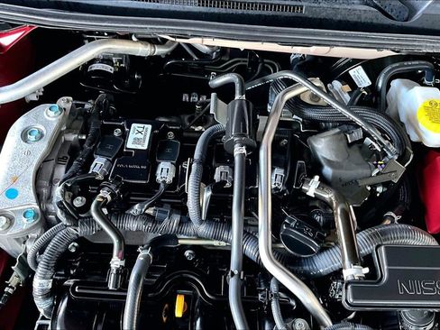 Used 2023 Nissan Sentra SR w/ SR Premium Package image 31