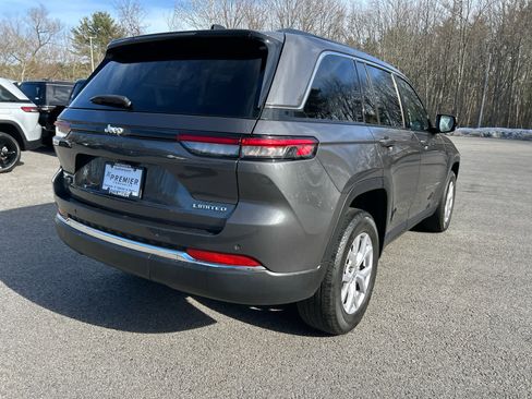 Used 2022 Jeep Grand Cherokee Limited image 6
