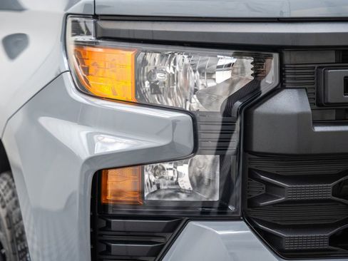 Used 2025 Chevrolet Silverado 1500 Custom w/ Turbomax Blackout Package AWD/4WD image 13