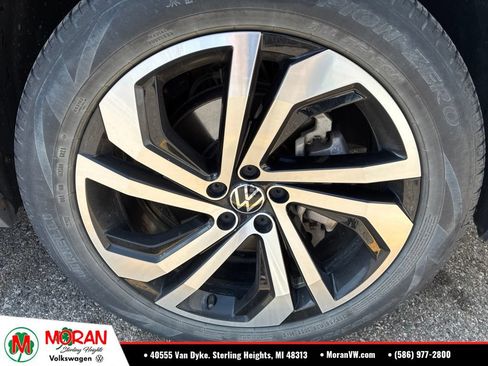 Used 2022 Volkswagen Atlas SEL AWD/4WD image 4
