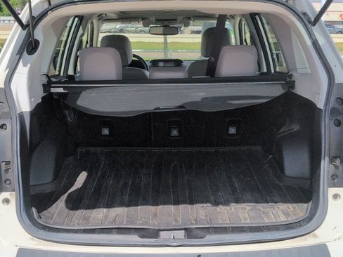 Used 2016 Subaru Forester 2.5i Touring w/ Eyesight & Navigation System AWD/4WD image 6