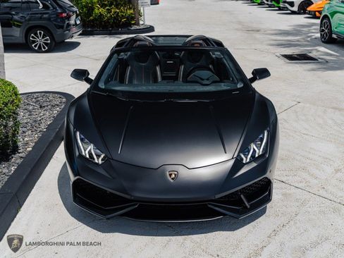 Used 2017 Lamborghini Huracan LP 610-4 AWD/4WD image 11