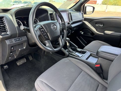 Certified 2023 Nissan Frontier SV w/ Midnight Edition Package RWD image 19
