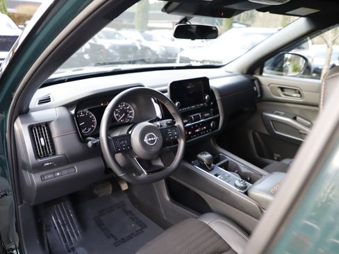 Used 2023 Nissan Pathfinder Rock Creek image 18