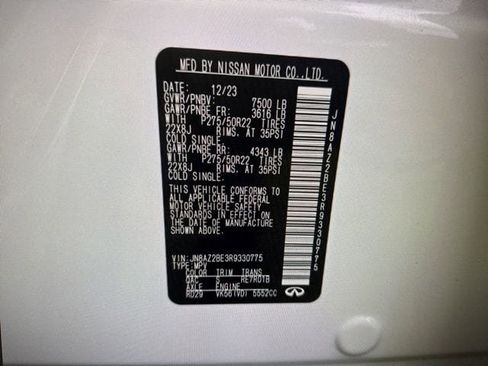 Used 2024 INFINITI QX80 Sensory AWD/4WD image 13