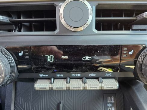 Used 2026 Toyota Tacoma TRD Sport AWD/4WD image 17