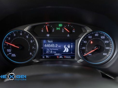 Used 2023 Chevrolet Equinox RS FWD image 16