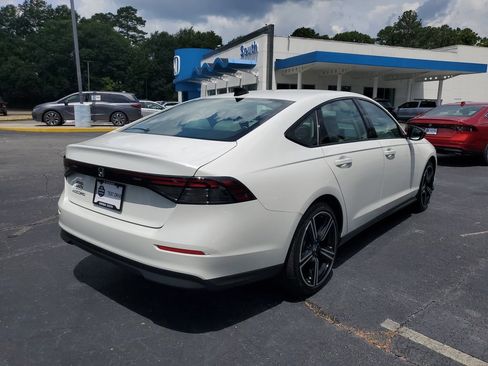 New 2026 Honda Accord SE image 6