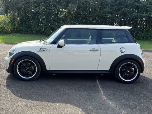 Used 2012 MINI Cooper S FWD image 5