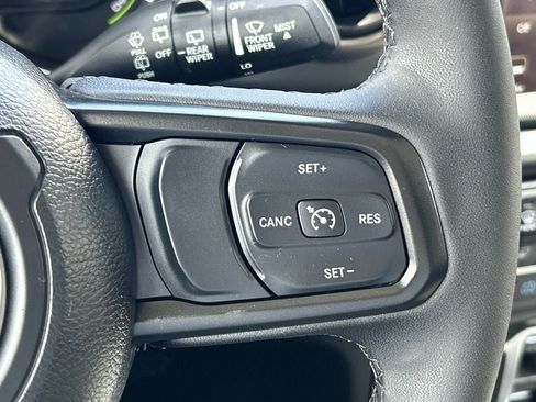 Certified 2023 Jeep Wrangler Unlimited w/ Cold Weather Group AWD/4WD image 21