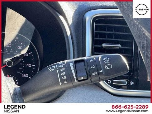 Used 2021 Kia Sportage EX w/ EX Technology Package image 22