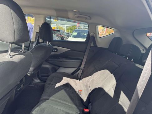 Used 2020 Nissan Murano S w/ Technology Package image 11