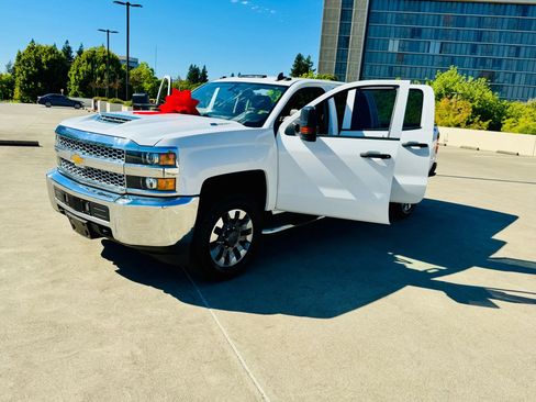 Used 2019 Chevrolet Silverado 2500 W/T w/ Snow Plow Prep Package image 48