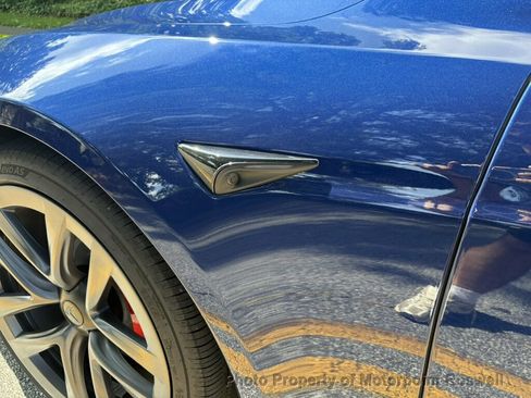 Used 2024 Tesla Model S Plaid AWD/4WD image 11