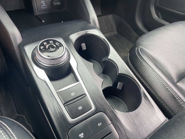 Used 2022 Ford Escape SEL w/ Technology Package FWD image 33