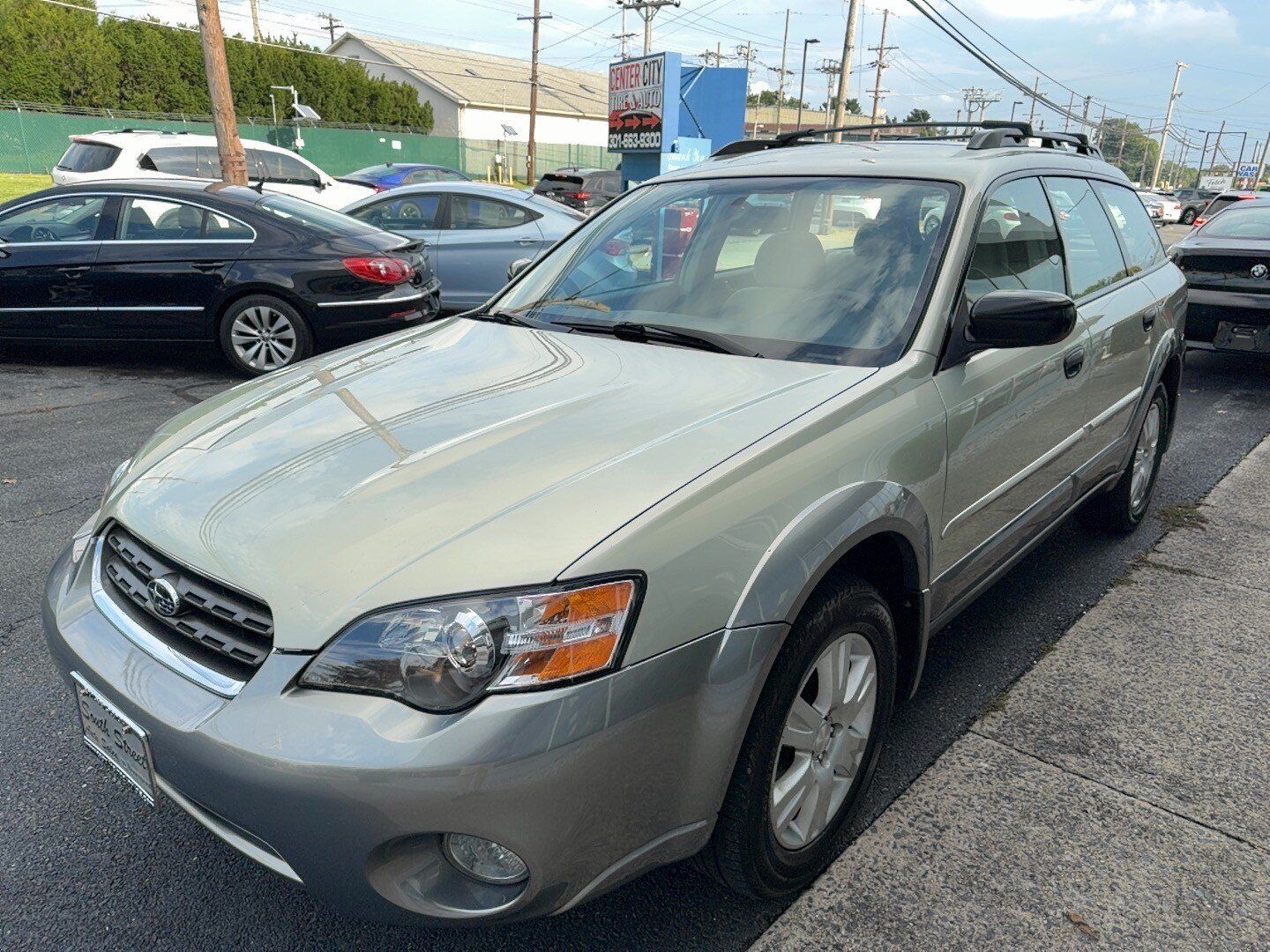 Used 2005 Subaru Outback 2.5i AWD/4WD image 5
