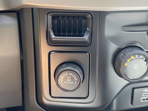 Used 2026 Ford F350 XL w/ XL Chrome Package RWD image 27