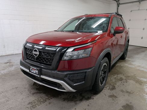 Used 2023 Nissan Pathfinder Rock Creek AWD/4WD image 11