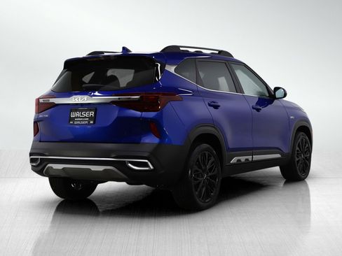 Used 2023 Kia Seltos Nightfall Edition image 5