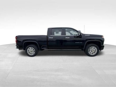 Used 2022 Chevrolet Silverado 2500 High Country w/ Z71 Off-Road Package AWD/4WD image 5