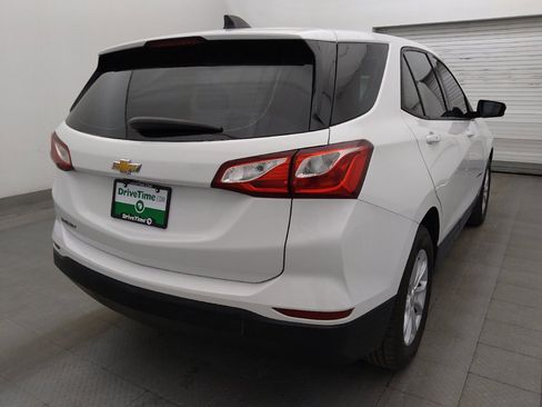 Used 2019 Chevrolet Equinox LS FWD image 9