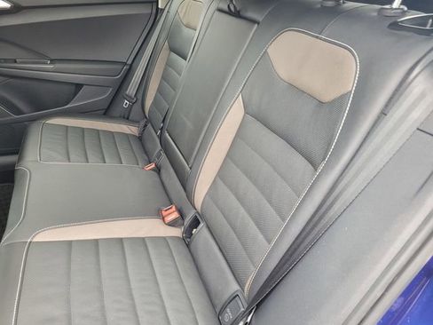 Used 2022 Volkswagen Taos SEL image 13